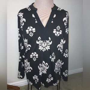 Jules & Leopold V-neck Blouse